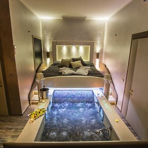 Kamer met een King Size Bed